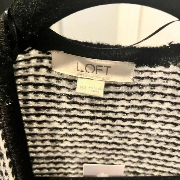 Loft Poncho - M/L - Picture 6 of 7